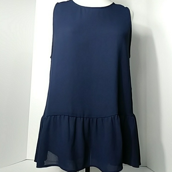 Banana Republic Navy Blouse - Picture 1 of 5